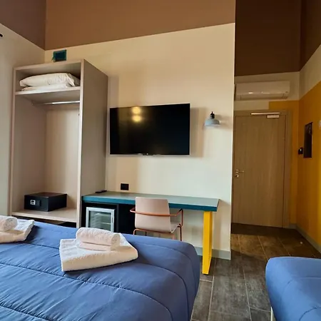 Hc Loft Hotel Manerbio